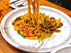 黑椒牛柳炒意粉-法蘭西町西餐厅