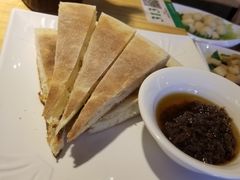 -小小河边鱼(天润城店)