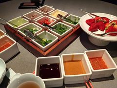-左庭右院鲜牛肉火锅黑金店(陆家嘴中心店)