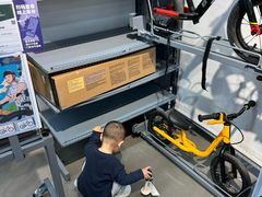 -迪卡侬(西三旗店)