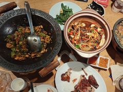 -聚鑫朋酸菜肥肠(九龙仓店)