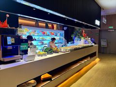 -涨巢·潮玩水疗局