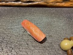 中腩手握-鮨鳳