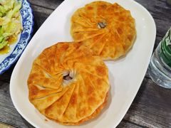 牛肉馅饼-吃不够开口馅饼店(小西路店)