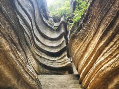 -梭布垭石林景区