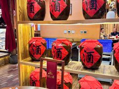 -老滇山寨•云南特色菜•地方菜•民族风情歌舞表演(金碧店)