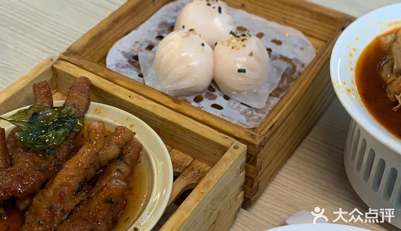 终于吃到酥皮山楂叉烧包！！