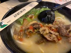 -蒙自源米线大王(信利城市广场店)