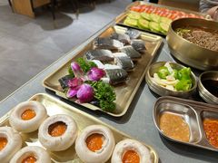 -围炉肉舍丹东海鲜烤肉·烤活鳗(步行街店)