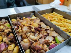 -老东镇啤酒屋海鲜加工·蒸汽海鲜·海鲜烧烤(台东店)