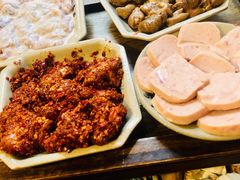 滑肉-化龙桥九宫格火锅(清水河店)