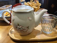 -秘密旅行Bonjour(黑金冠 江南西店)