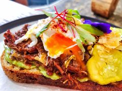 慢煮牛肉温泉蛋吐司-O'mills Sourdough Bakery&Bistro(永嘉路店)