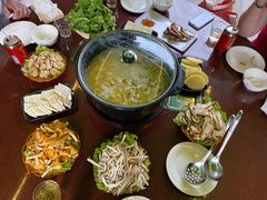 -菌海森林·非遗野生菌火锅(西山区滇池路摩根道店)