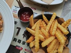 -必胜客(上海新南方商城PH店)