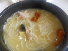-桥香园过桥米线(国贸店)