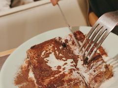 -潮界(LU·ONE凯德晶萃广场店)