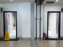 -百荣二期玩具城