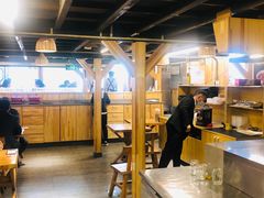 大堂-平娃三宝烧烤·面食(富丰桥店)