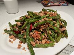 -肥仔文澳门猪骨煲(南京西路店)