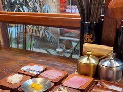 -银米·云南传统过桥米线(双廊黑金冠店)