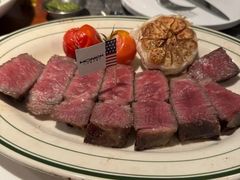 -MONICH牛排融合餐厅(和义大道购物中心店)