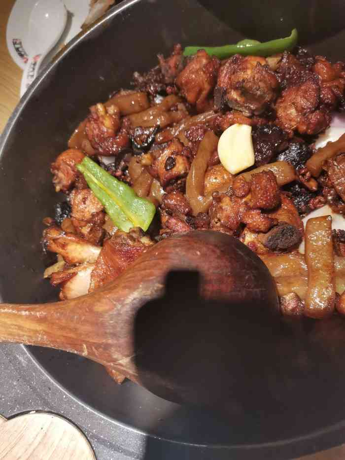 甲天下烧鸡公(二堰店)-"烧鸡味道不错,鸡肉也挺烂的,但是土豆感觉.