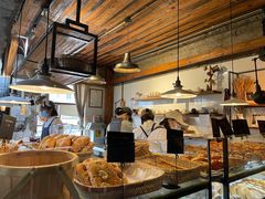 面包甜点陈列柜-仙峰天然面包(迎宾路店)