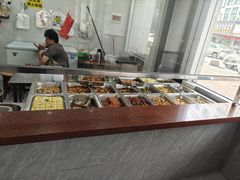 -香辉食馆(新兴路店)