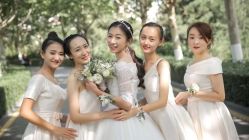 -乔伊婚纱