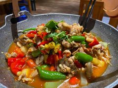 -老滇山寨•云南特色菜•地方菜•民族风情歌舞表演(金碧店)