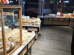 面包甜点陈列柜-皇家美孚(海云庵店)