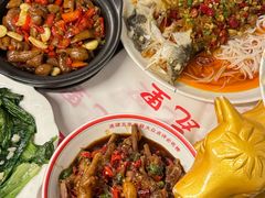 -堂瓦里·33年传统赣菜(第一街区店)