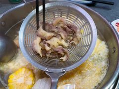 牛骨汤底-贵宾牛·潮汕牛肉火锅(珠池总店)