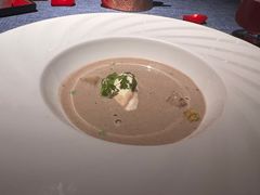 松茸蘑菇汤-弦月窗LUNETTE BY AMANDA(复兴路店)