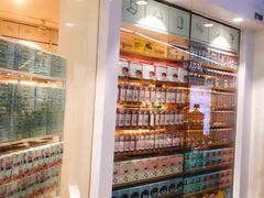-名创优品(江南新地店)