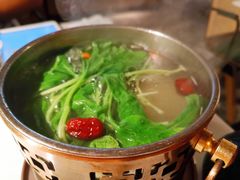 -初蓉丨遇见新川菜(亲贤街荣耀店)
