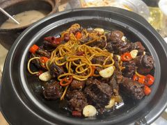 -霄汉牛三鲜湖北砂锅菜(万松园2店)