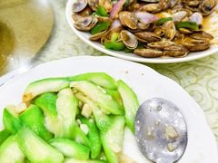 -鹏城人家海鲜酒家·23年老字号(较场尾店)