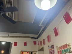 -渝嘴小老弟老火锅(华新村店)