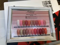 -J Plus日式美甲美睫沙龙