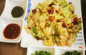 Stir-Fried Chili Cabbage