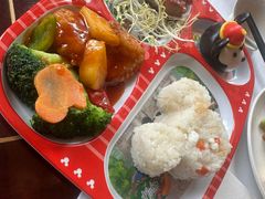 -晶荷轩(香港迪士尼乐园酒店)