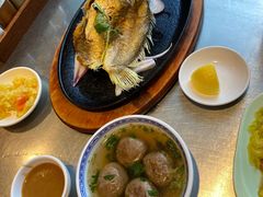 -潮界(LU·ONE凯德晶萃广场店)