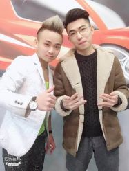 -首艺造型KM潮牌沙龙