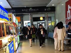-万达广场(南昌红谷滩店)