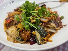 -拿渡·水煮鱼麻辣香锅(王府井奥莱·香江小镇店)