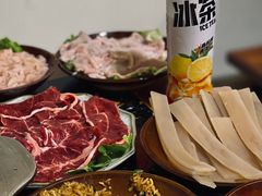 -重庆故事姊妹老火锅(财经学院店)