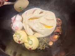 -万里闯关东铁锅炖菜馆(高新旗舰店)