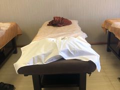 -明眸推拿(黄土岭店)